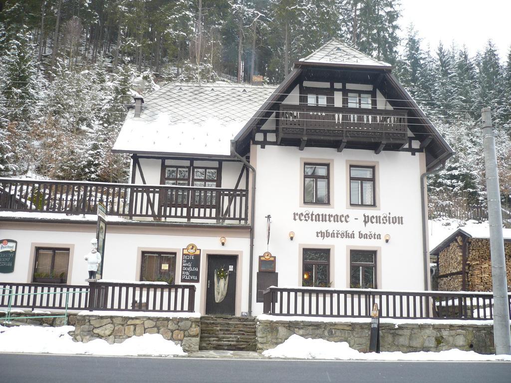 Pension Rybarska Basta Rožmberk nad Vltavou المظهر الخارجي الصورة
